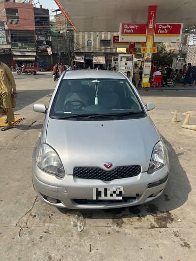 Toyota Vitz 2003