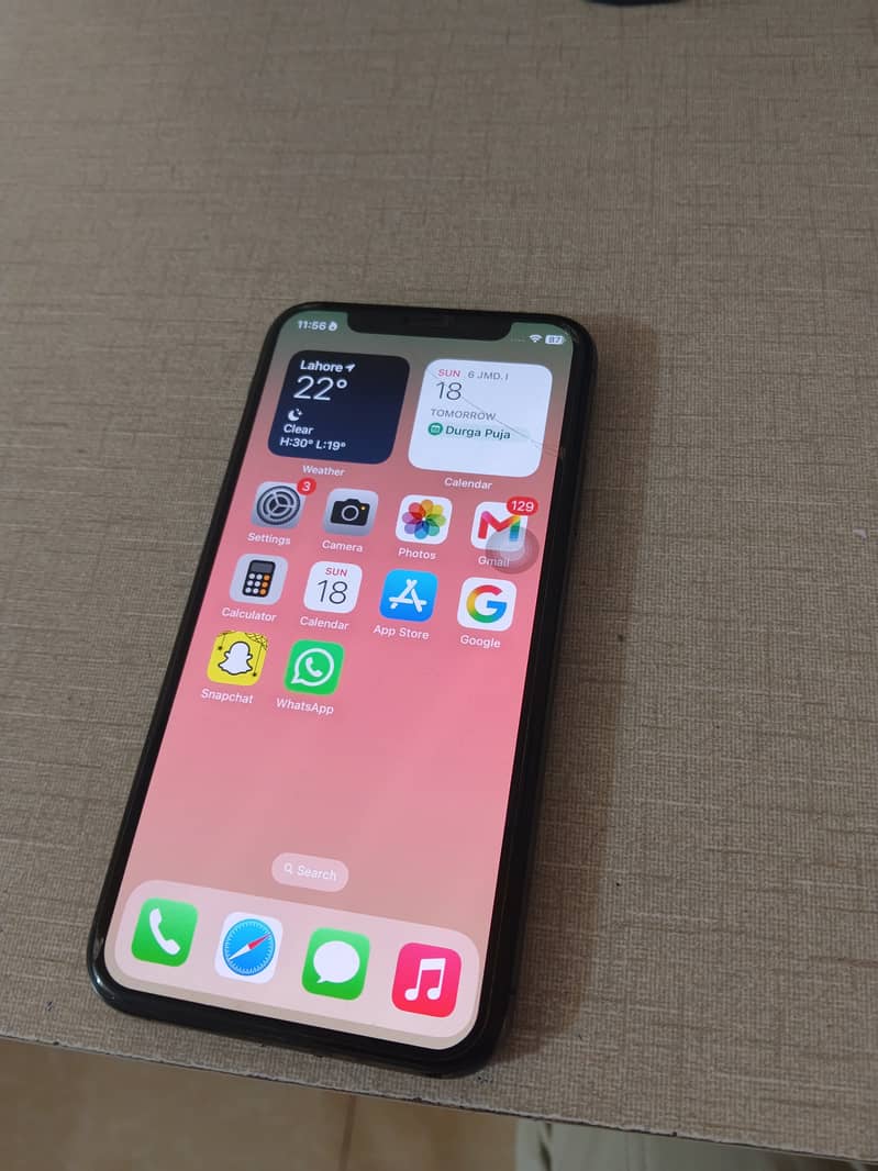 Apple iPhone XS 1