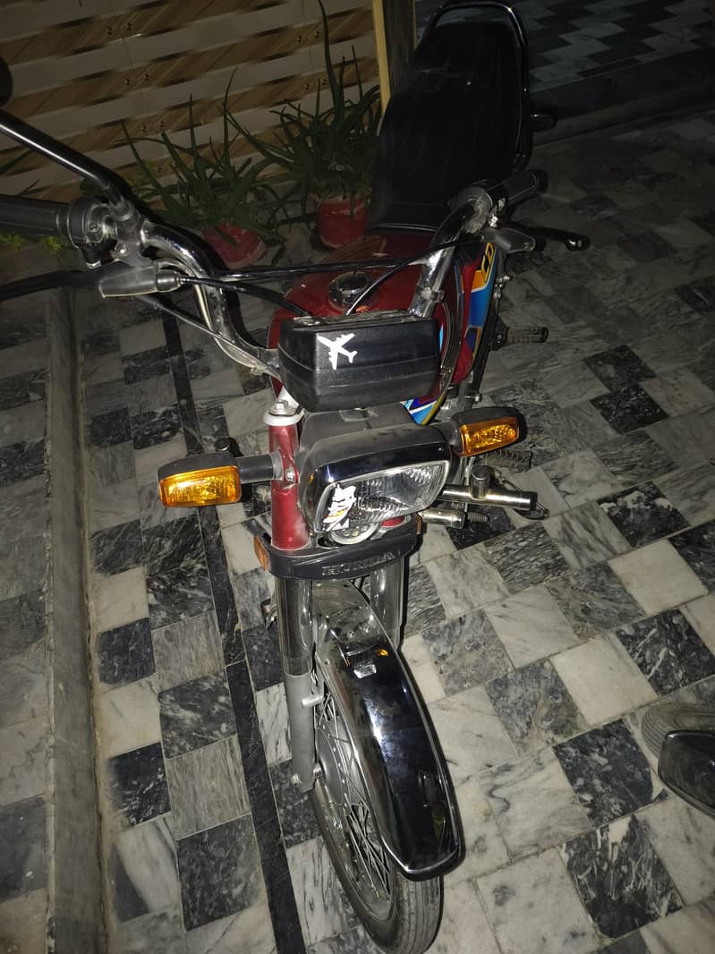 Honda 70 zero meter 4