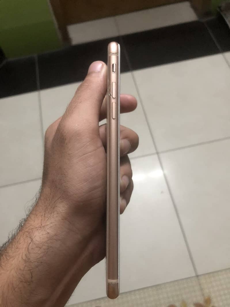 iPhone 8plus 1