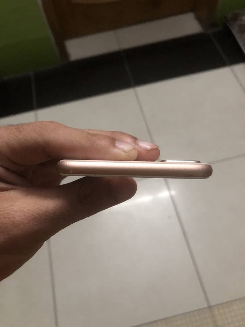 iPhone 8plus 3
