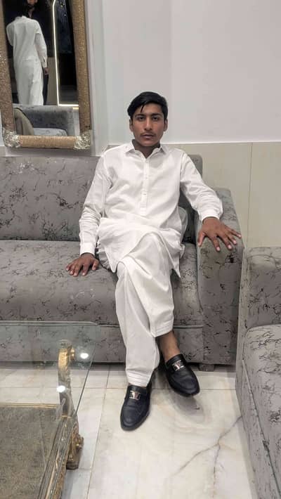  Rana Hassan Ahsan 