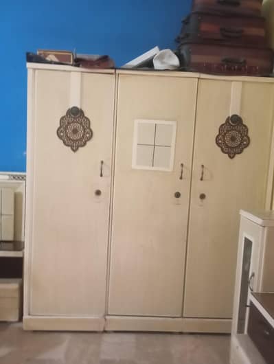 Complete Bedroom Furniture Set for Sale