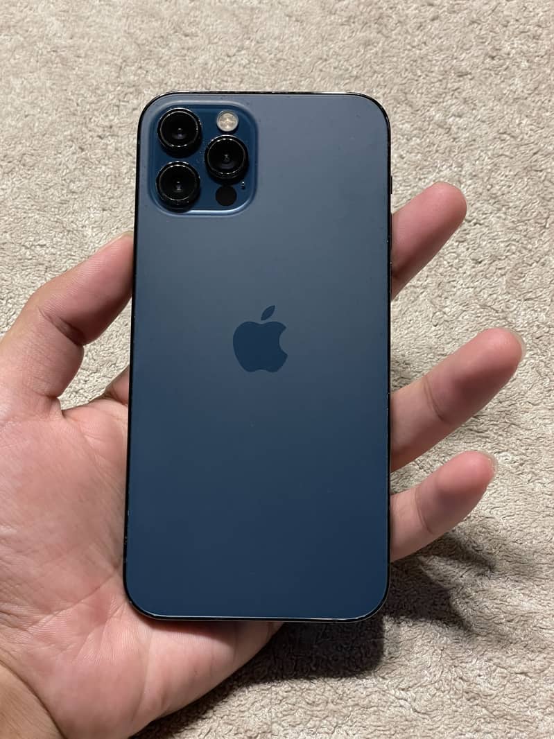 Apple iPhone 12 Pro 3