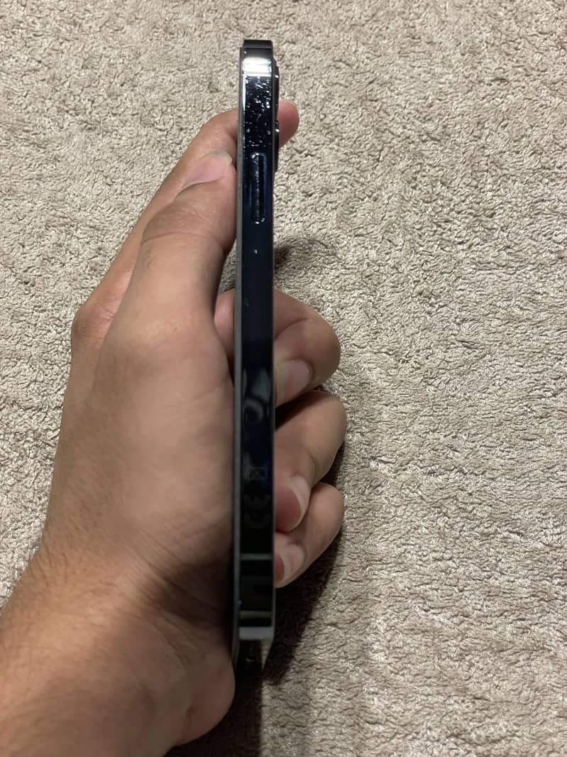 Apple iPhone 12 Pro 6