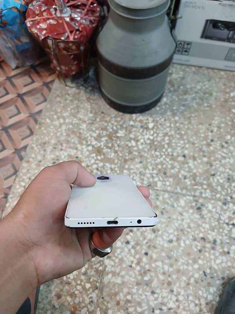 Tecno Spark 10 Pro 11