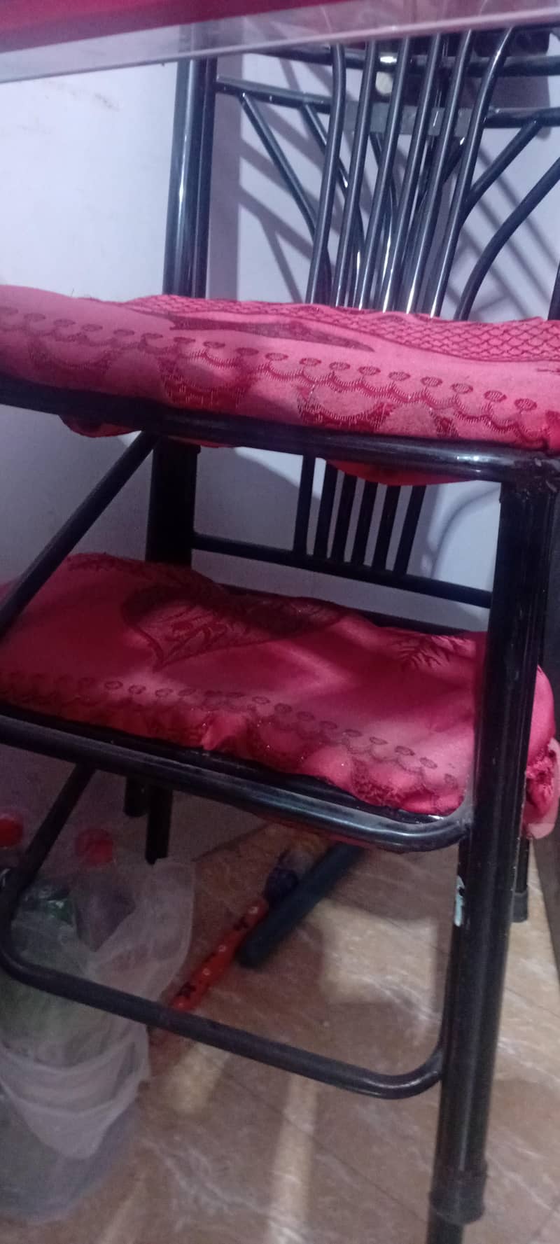 4seater dinning table 1