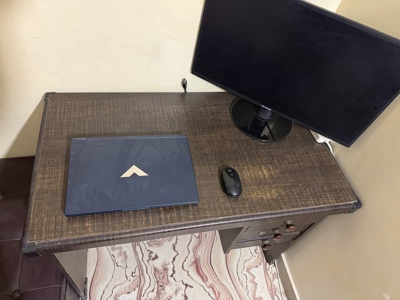 Computer table 2