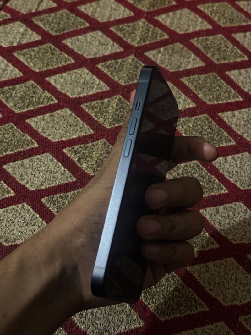 iPhone 14 jv 2