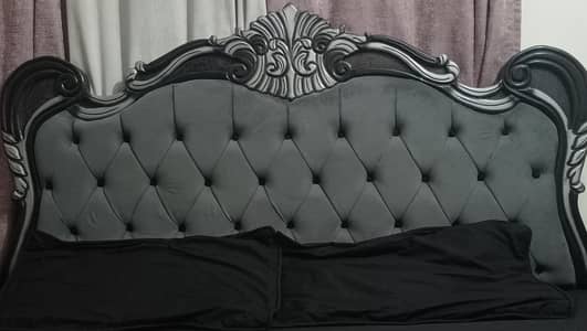 Queen size Bed for sale