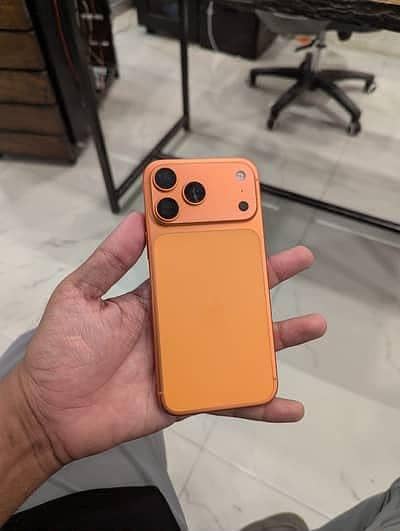 iPhone 17 pro max 0