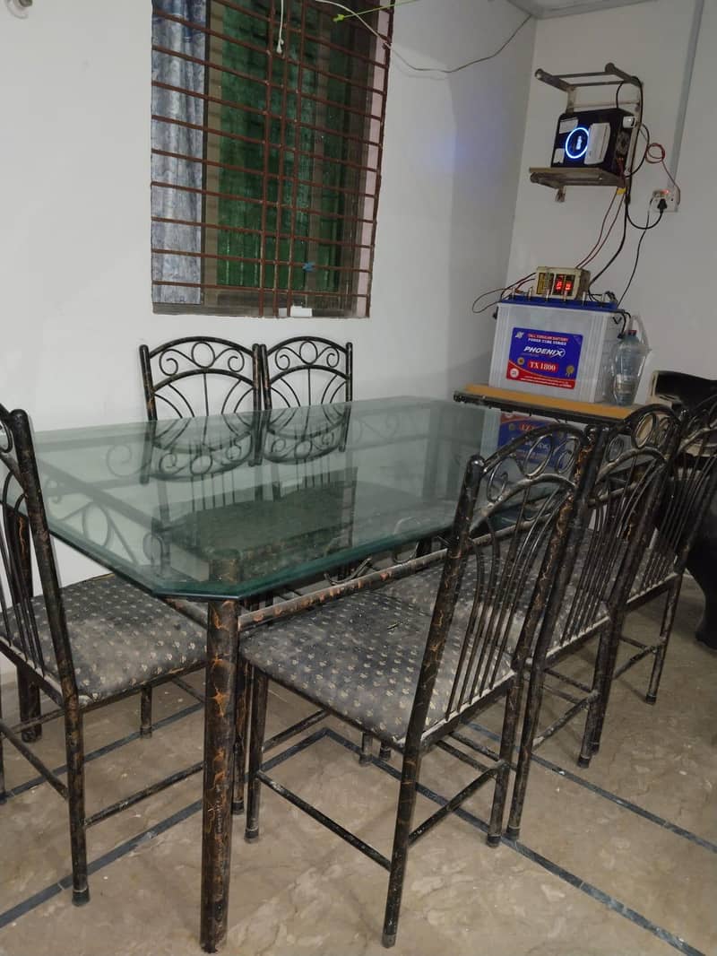 Dinning table 4