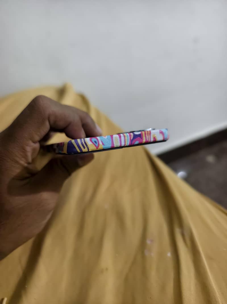 Realme Note 60 5