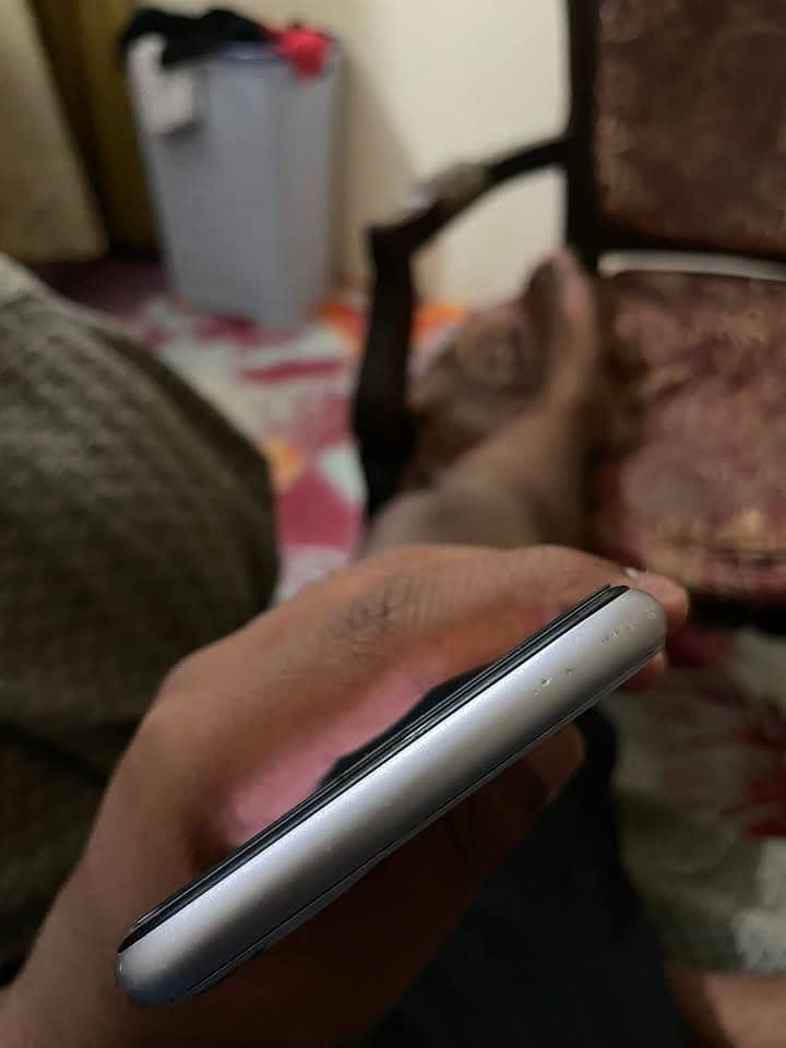 Apple iPhone 11 5