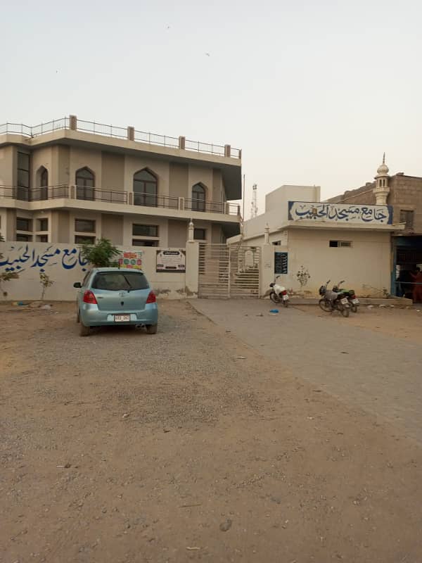 62 Sq. Yds Commercial Plot 1