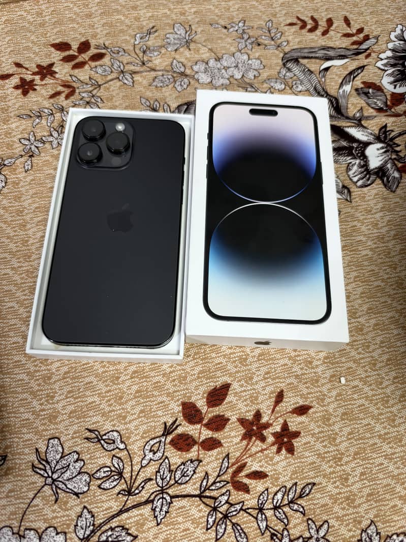 Apple iPhone 14 Pro Max 0