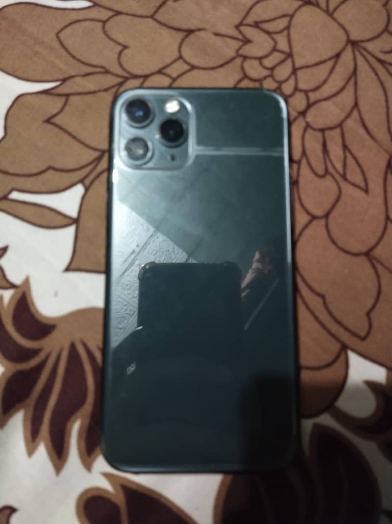 Apple iPhone 11 Pro 1