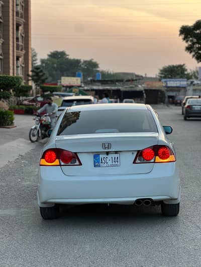Honda Civic VTi-1.82007