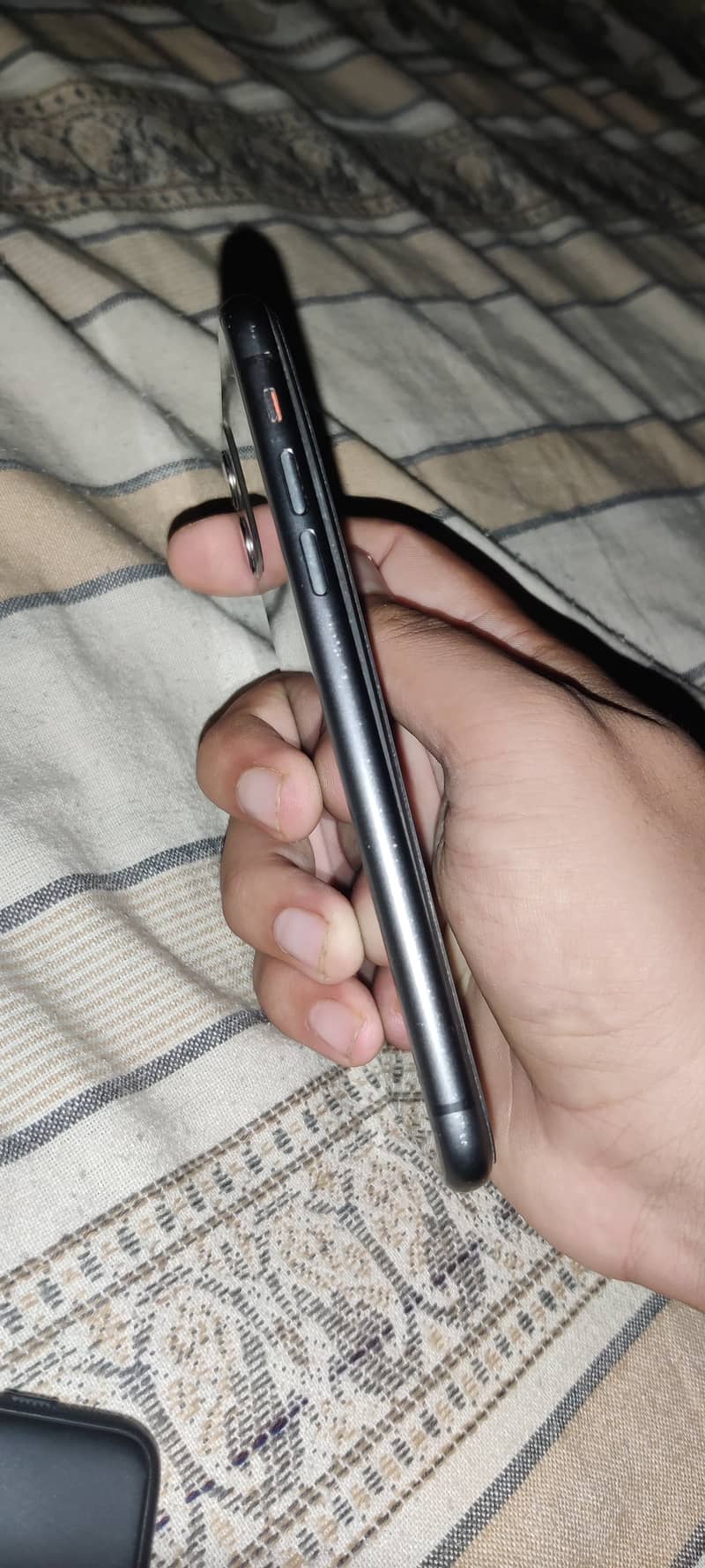 Apple iPhone 11 3