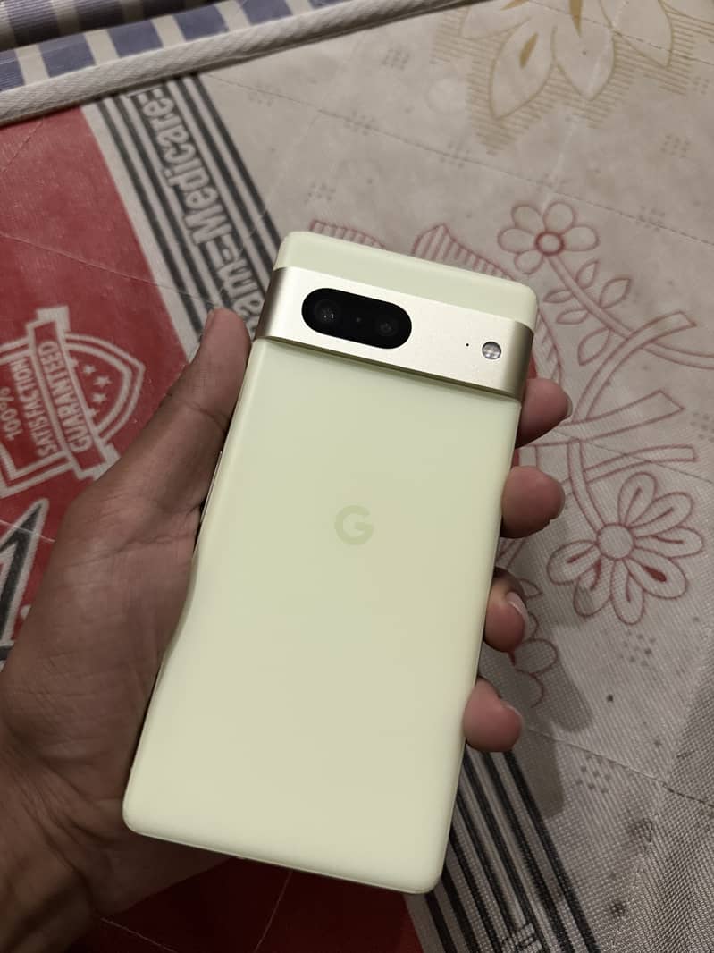 Google Pixel 7 0