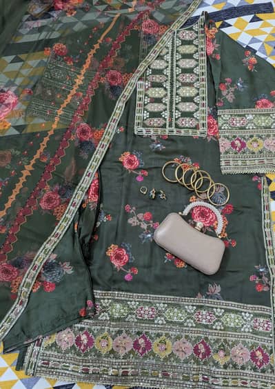 Embroidered bottle green Silk suit