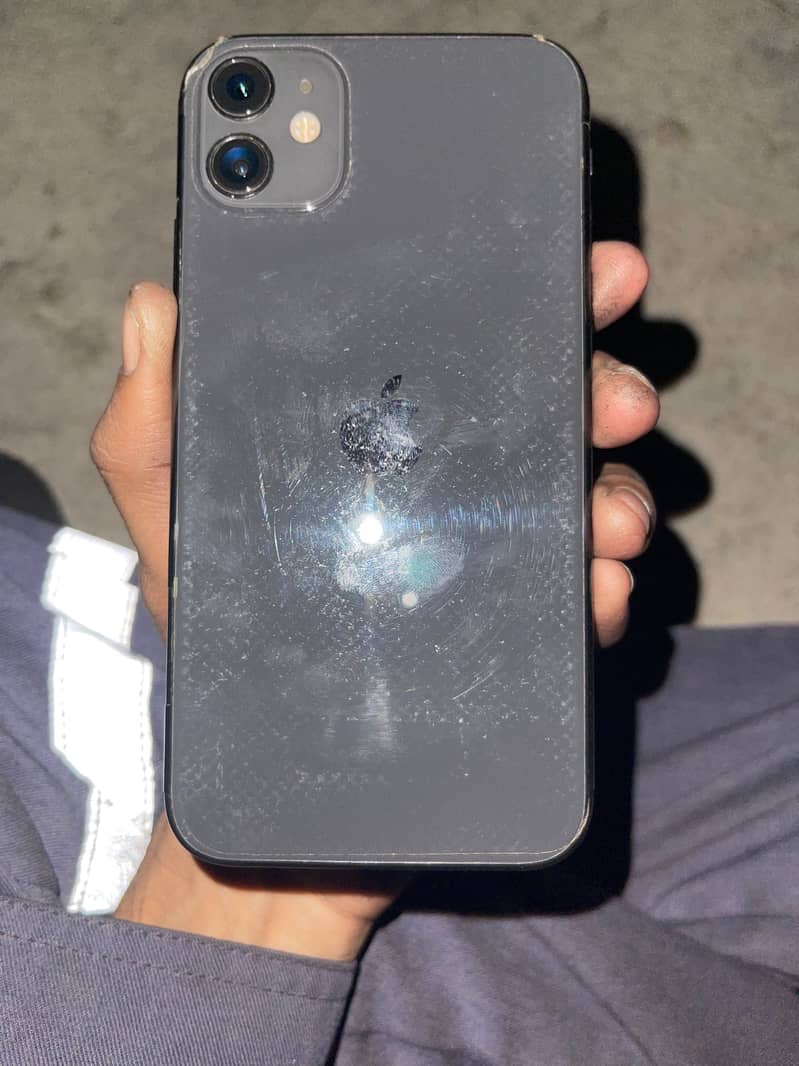 iPhone 11 2