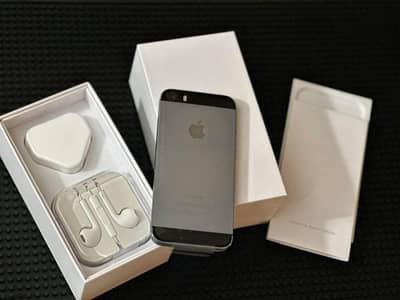 iPhone 5S 64Gab full box argent for sale