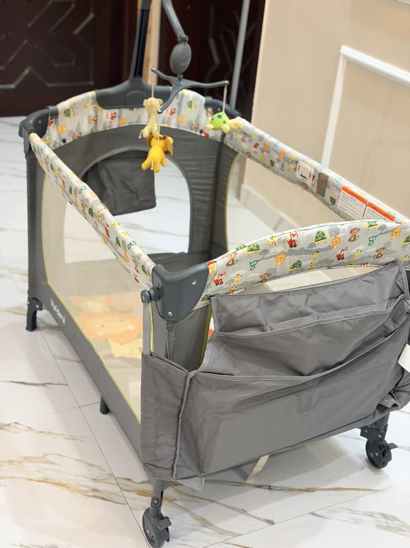 Valdera 4 in 1 Multi-function Playpen 2