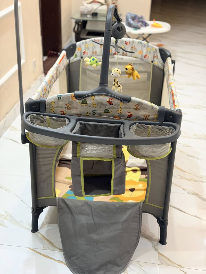 Valdera 4 in 1 Multi-function Playpen 4
