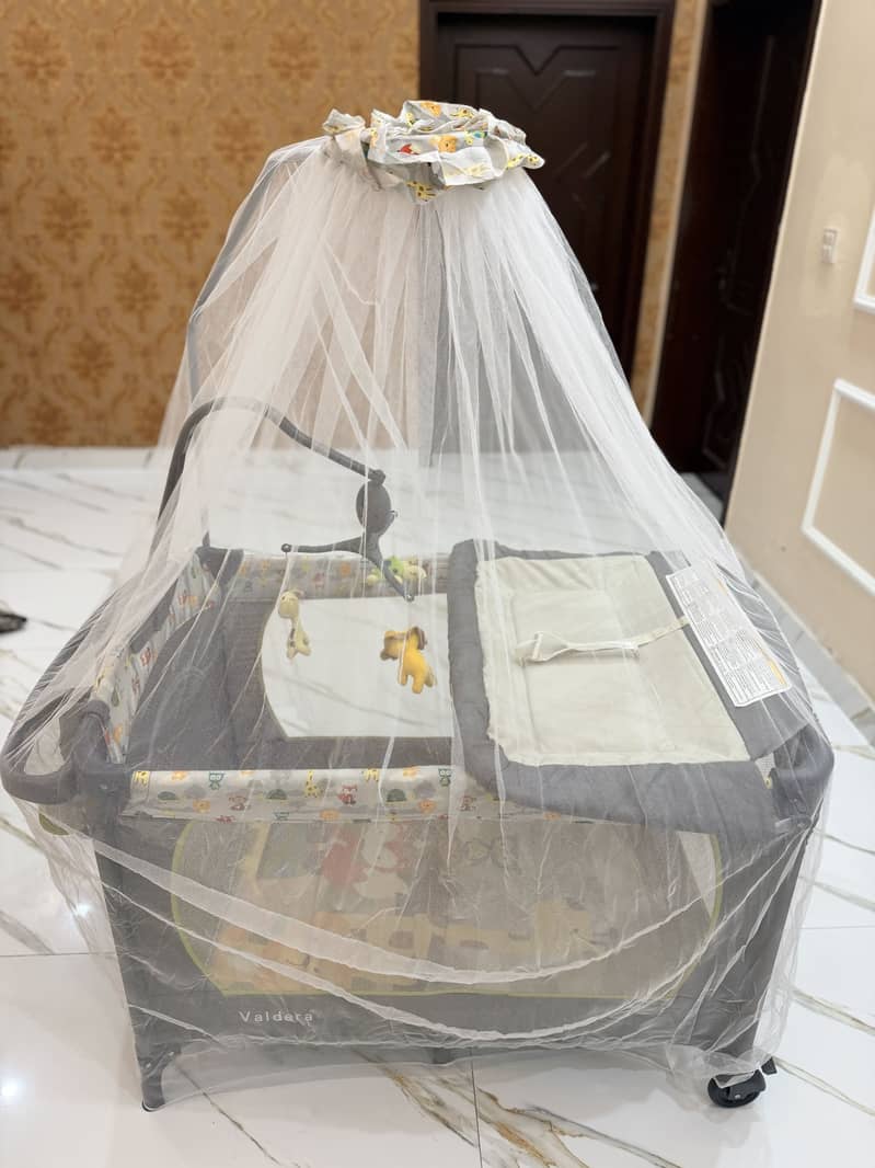 Valdera 4 in 1 Multi-function Playpen 10