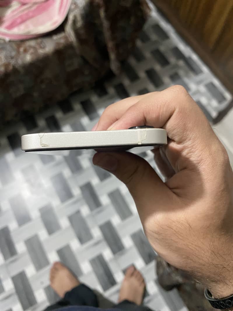 Apple iPhone 12 5