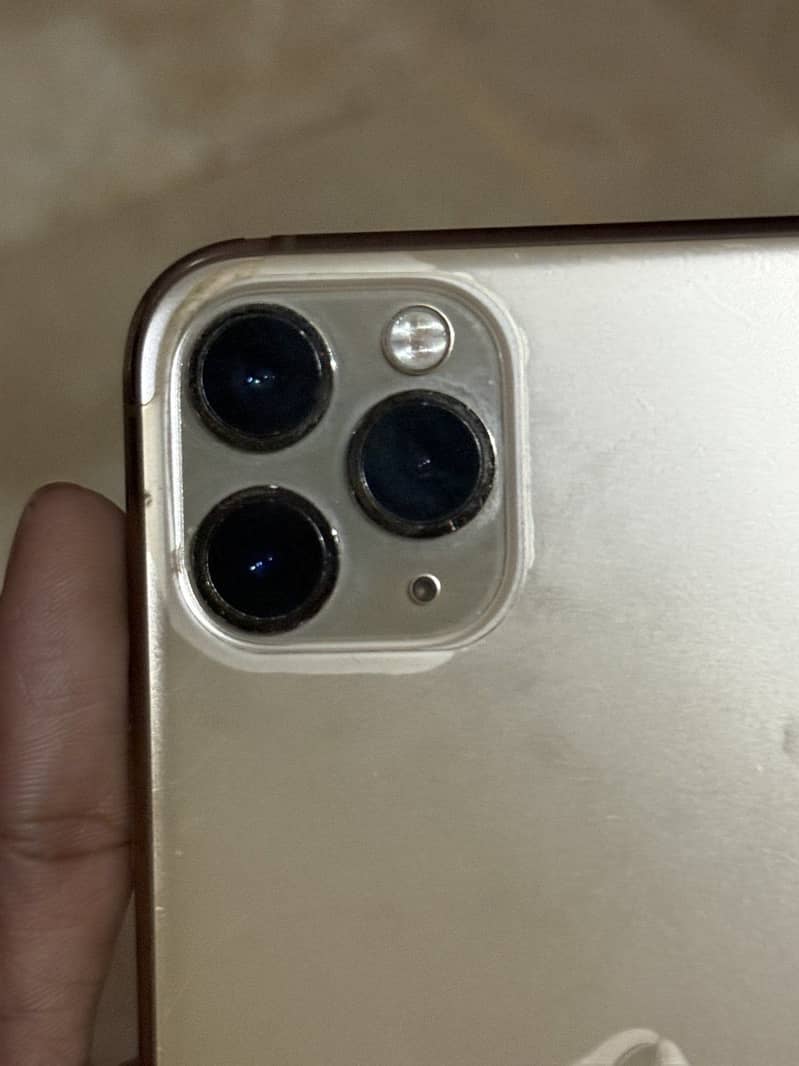 Apple iPhone 11 Pro Max 0