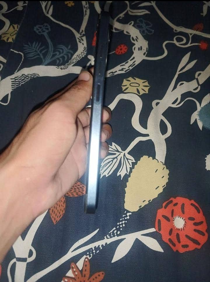 Tecno Spark Go 2