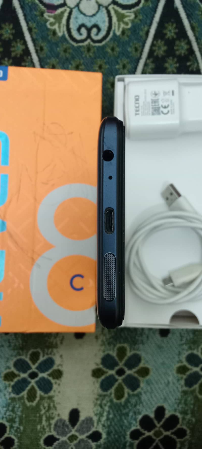 Tecno Spark 8C 7