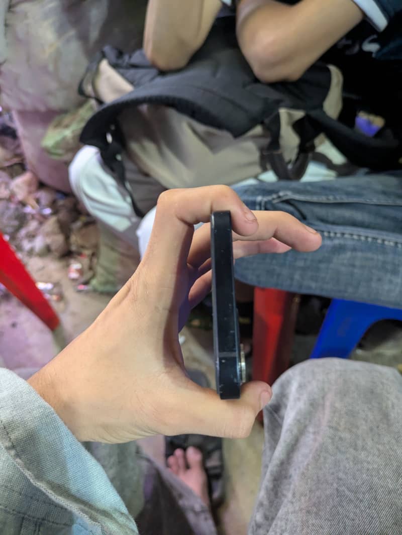 Apple iPhone 12 3