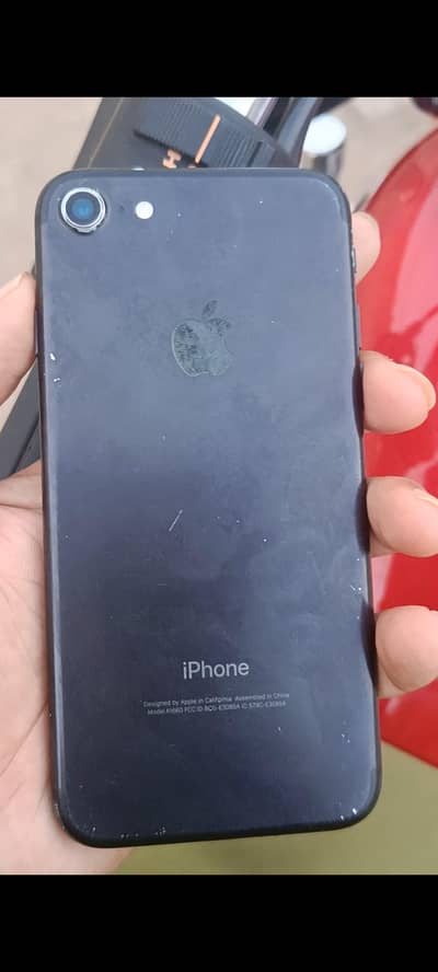 Apple iPhone 7