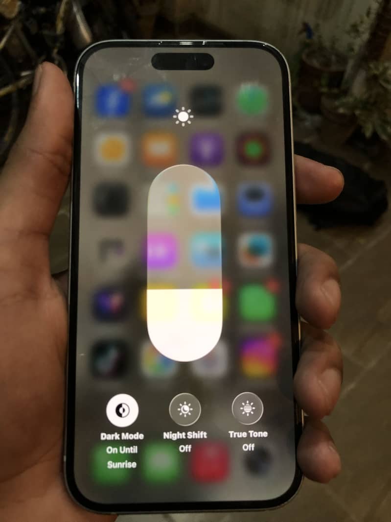 Apple iPhone 15 2