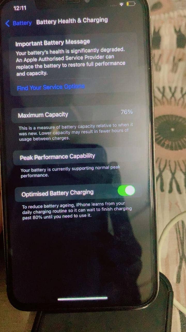 Apple iPhone XS Max 3
