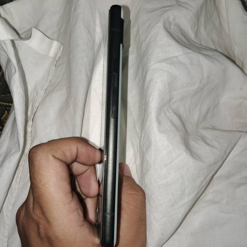 Google Pixel 6a 1