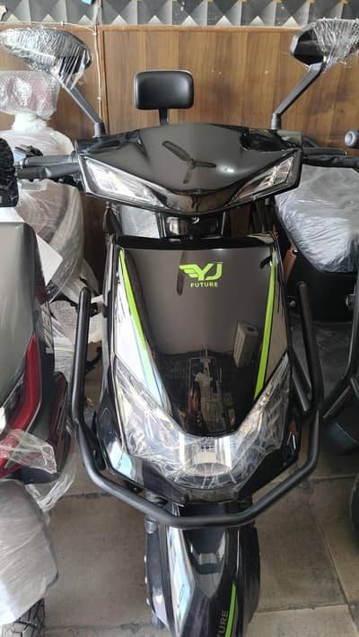 YJ FUTURE AZADI PRO