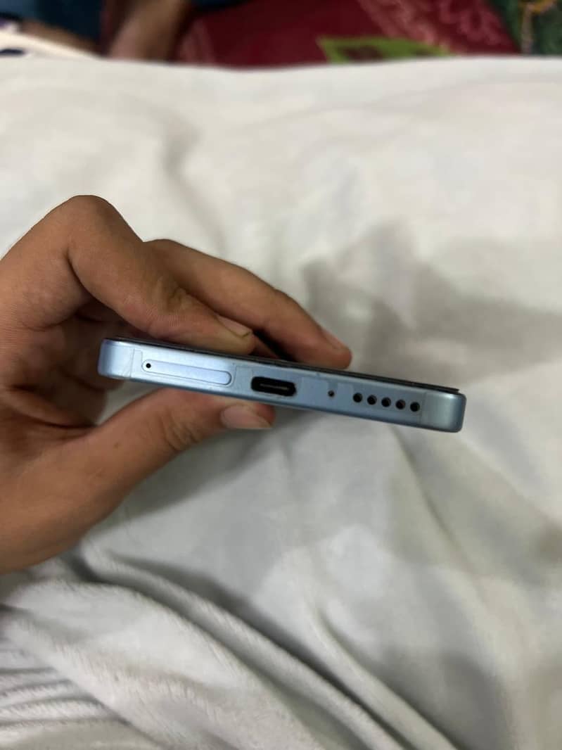 Xiaomi Redmi Note 13 4