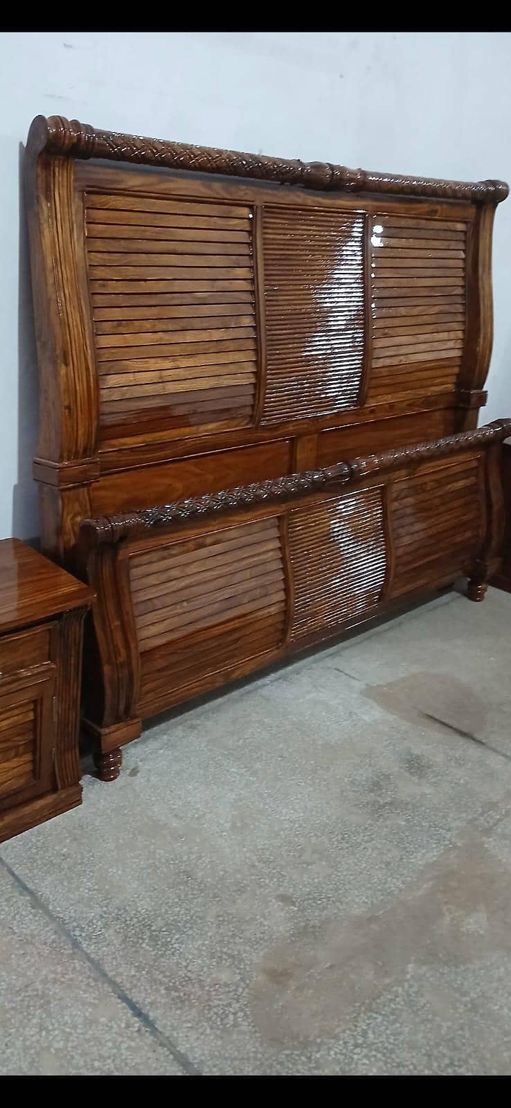#Bed set#wooden bed#Chinioti bed#sofa#dressing#chairs#king bed#table 2
