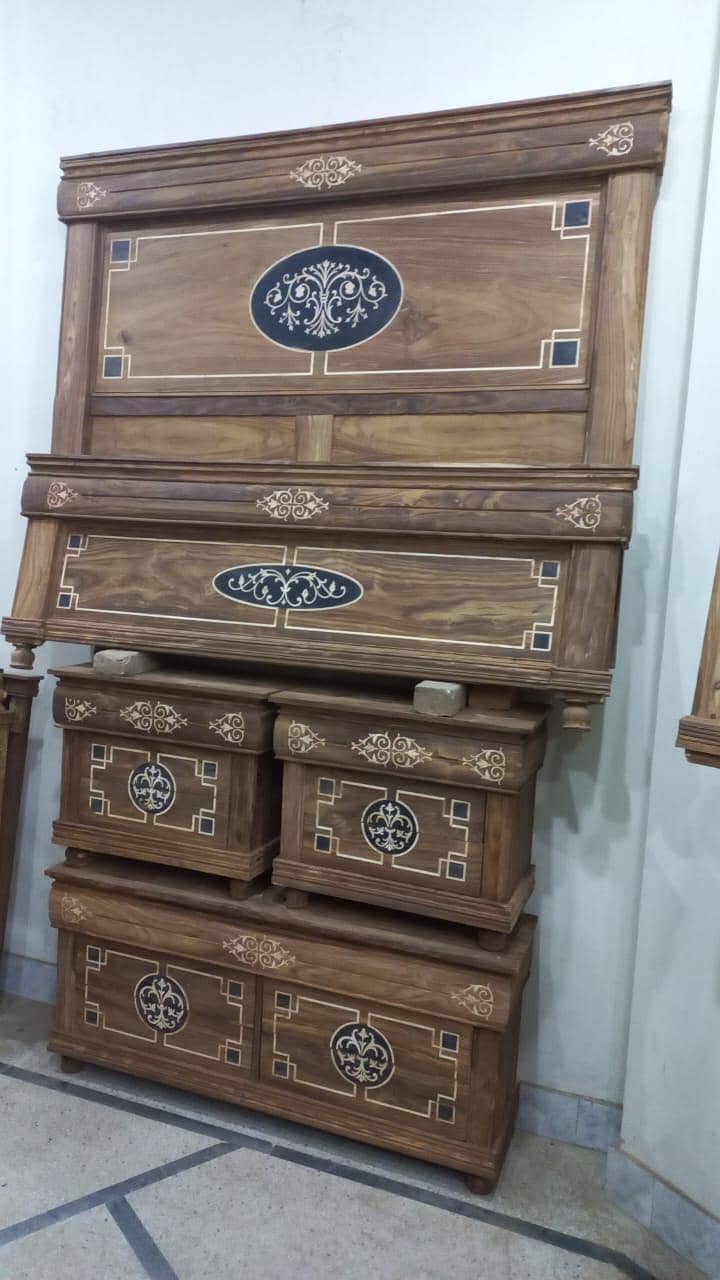 #Bed set#wooden bed#Chinioti bed#sofa#dressing#chairs#king bed#table 4