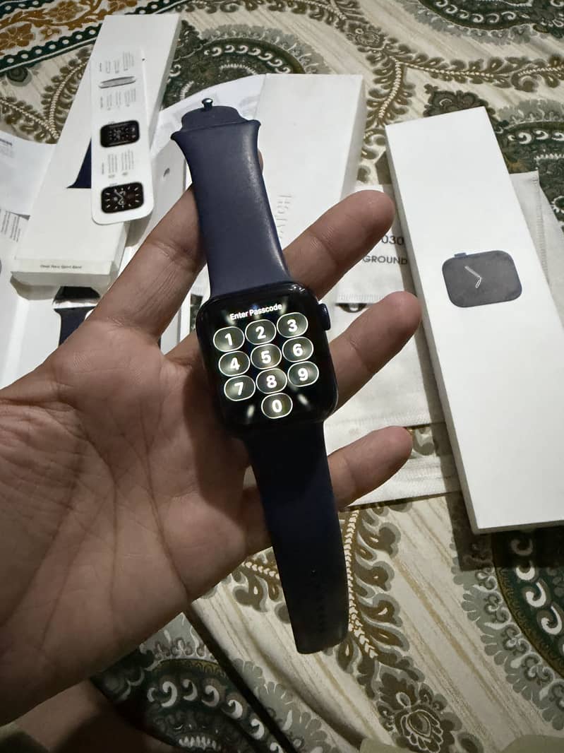 Apple 5