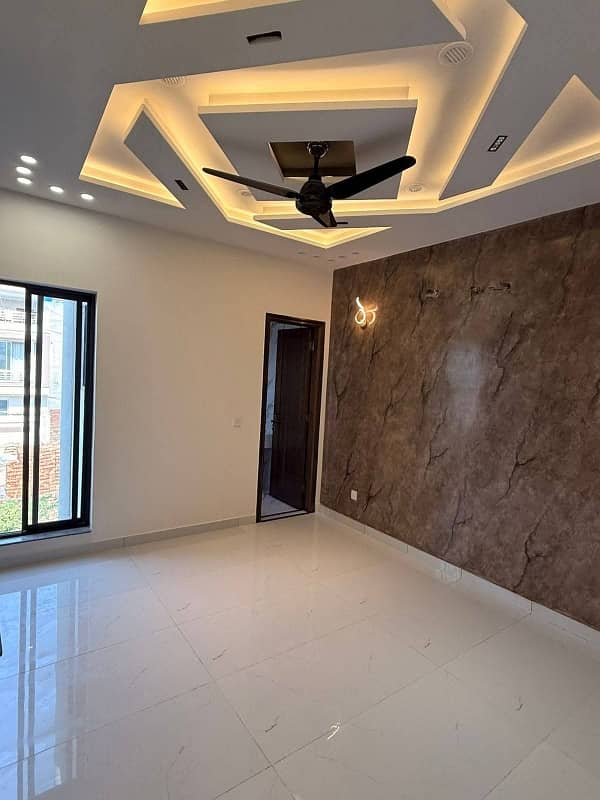 Ground Portion For Rent 6