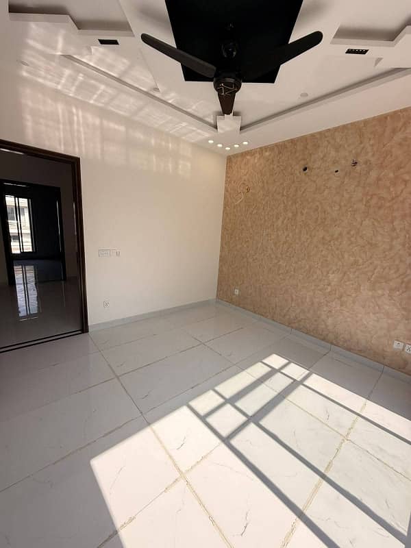 Ground Portion For Rent 9