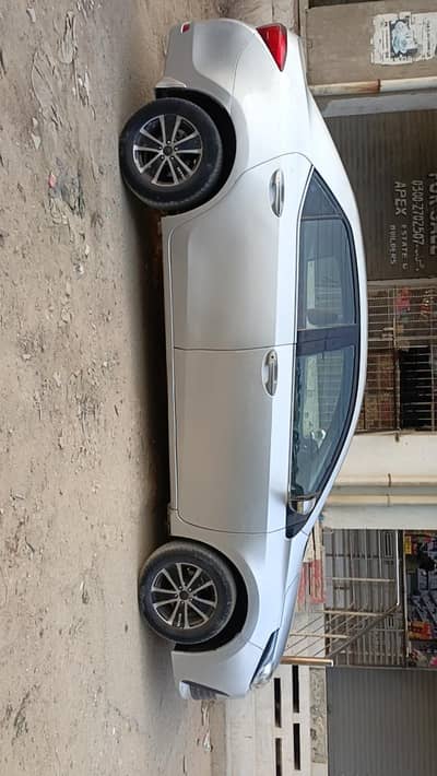Toyota Corolla GLI 2016