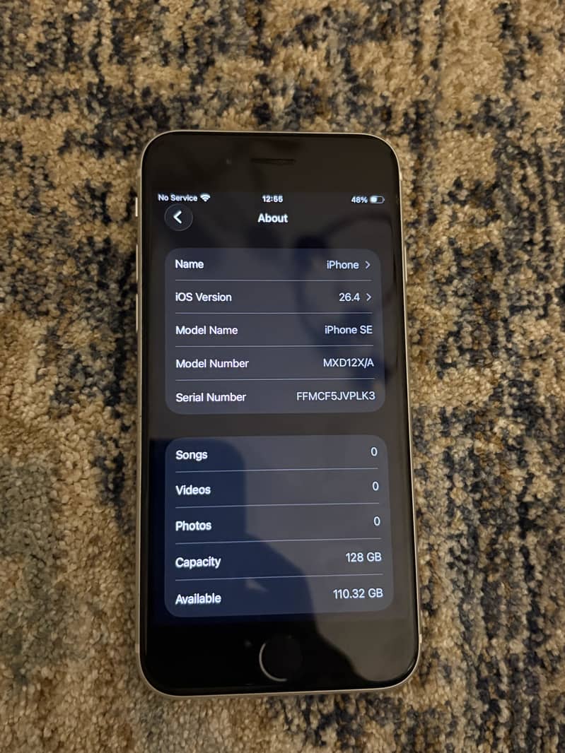 Apple iPhone SE (2nd generation) 3