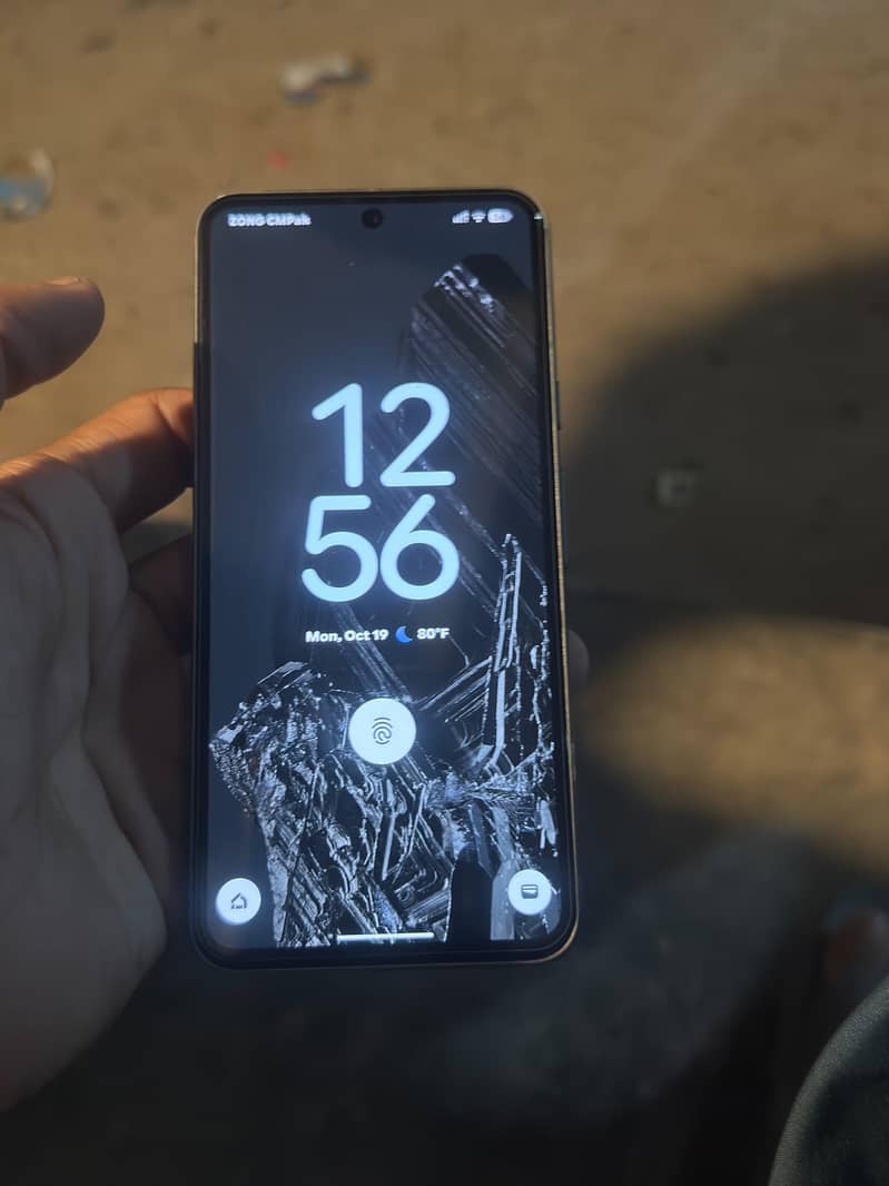 Google Pixel 8 1