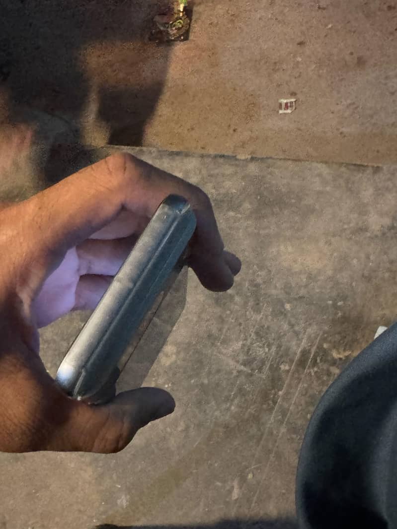 Google Pixel 8 3